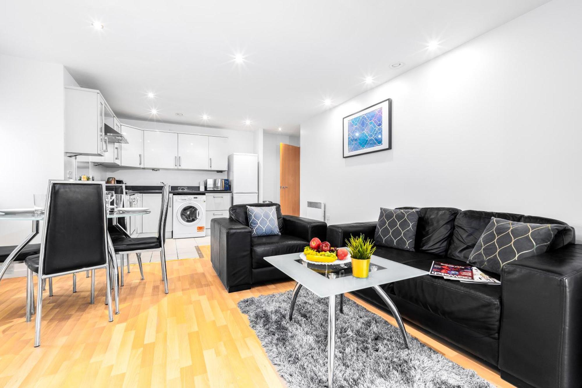 City Centre Apartment - 2 Bedroom - Secure Parking - Top Rated - 201M Birmingham Exterior foto